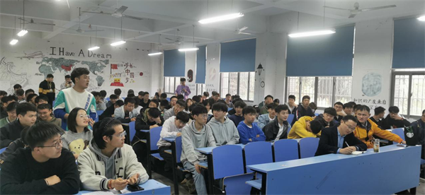 座谈会11.162.png